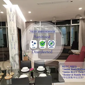 Апартаменты 5 Star & Luxury Near Klcc/ Kl Centre, Куала-Лумпур