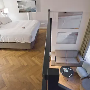 Отель Pestana Riverside Амстердам